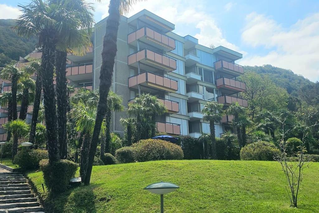 Idyllische Ferienwohnung In Bissone Luaran gambar